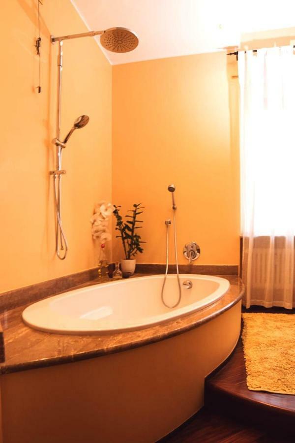 Light Charme Διαμέρισμα Μιλάνο Εξωτερικό φωτογραφία